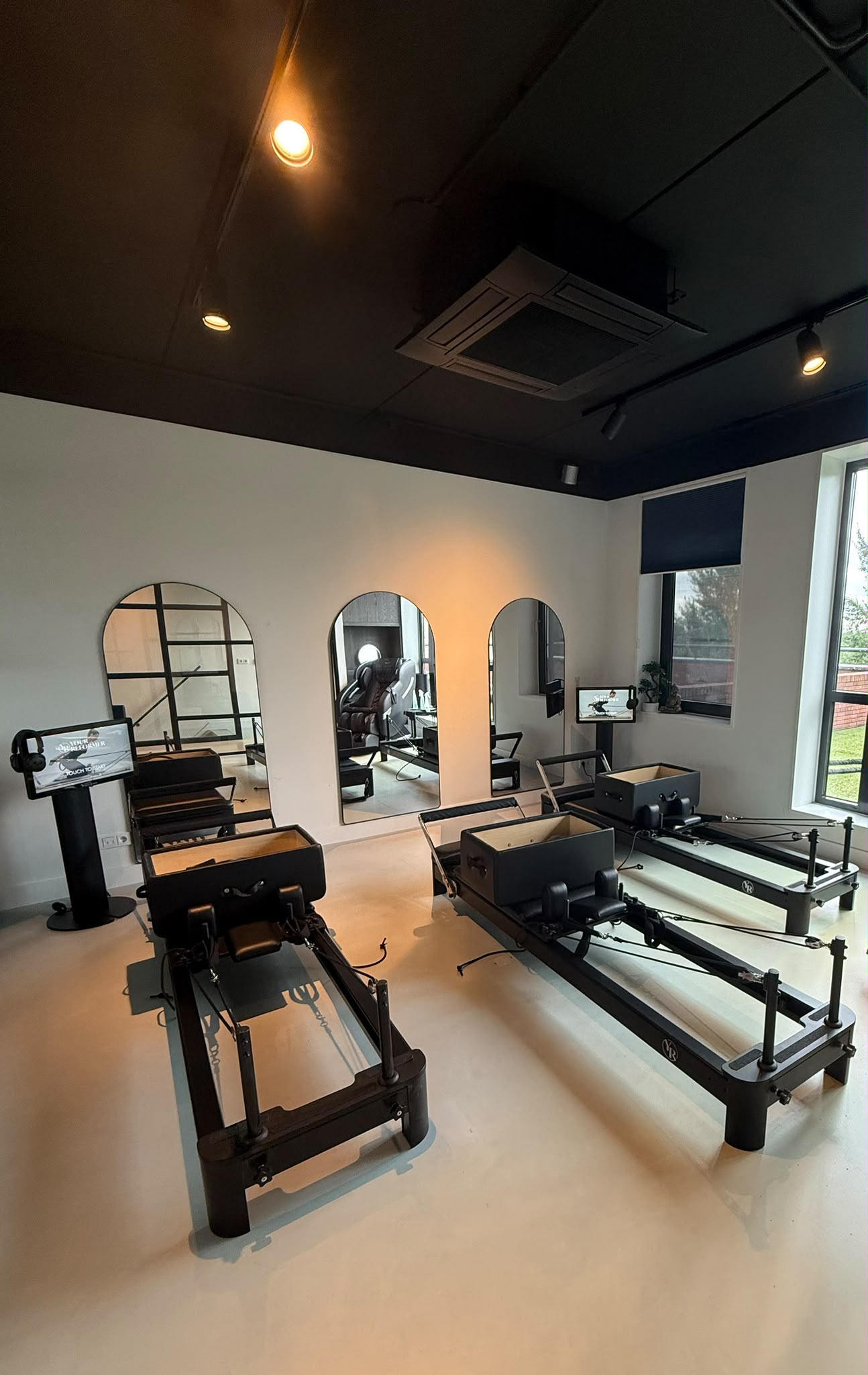 Reformer Pilates On Demand in Alphen aan den Rijn
